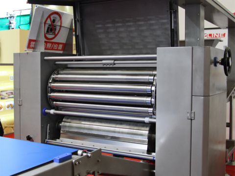 وحدة رول الترقيق