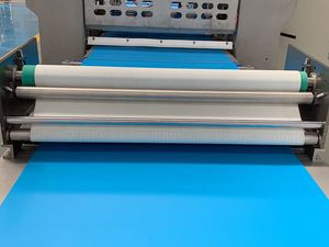 وحدة لف العجين المقطع