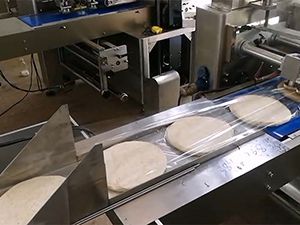 ماكينة التغليف المستمرة