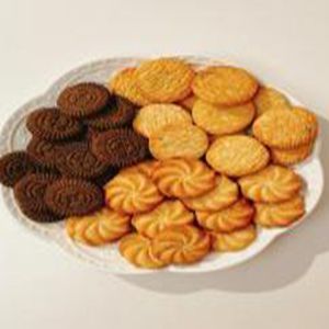 فرادة عجين ذات ثلاث أسطوانة