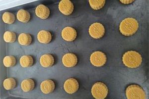 ماكينة ترتيب الصواني (نظام الترصيص الآلي)